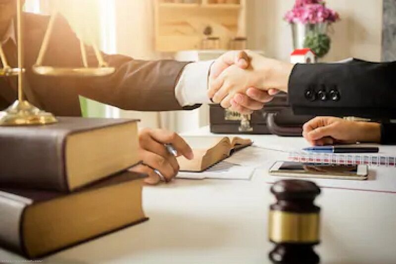 راه های مشاوره حقوقی با وکیل